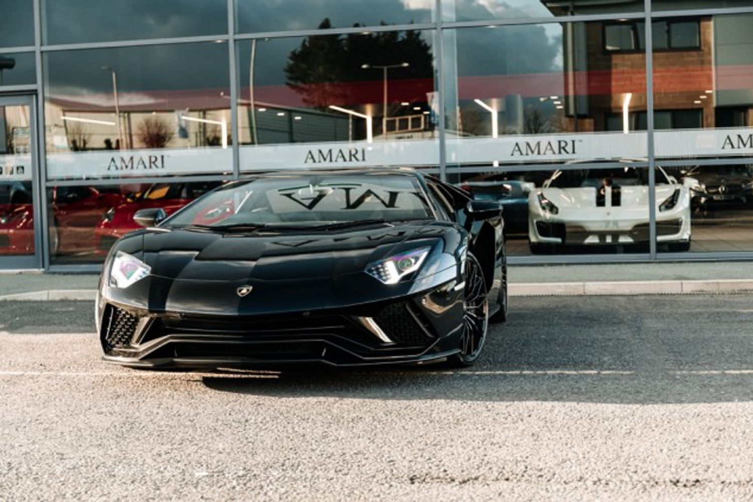 LAMBORGHINI AVENTADOR COUPE 6.5 LP 740-4 S 2DR SEMI AUTOMATIC