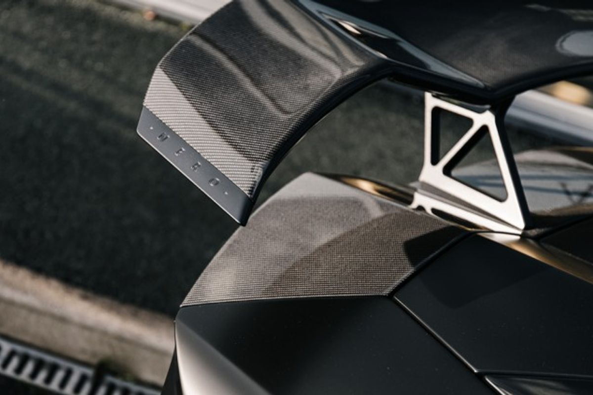 LAMBORGHINI AVENTADOR COUPE 6.5 V12 2DR SEMI AUTOMATIC