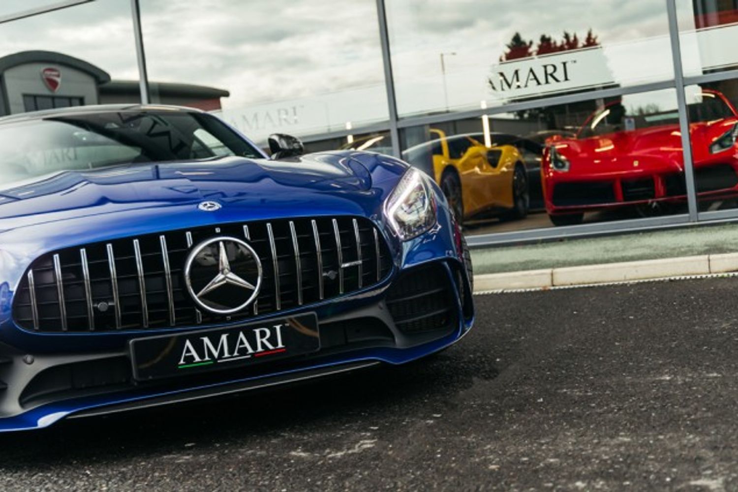 MERCEDES-BENZ AMG GT COUPE 4.0 AMG GT R PREMIUM 2DR AUTOMATIC