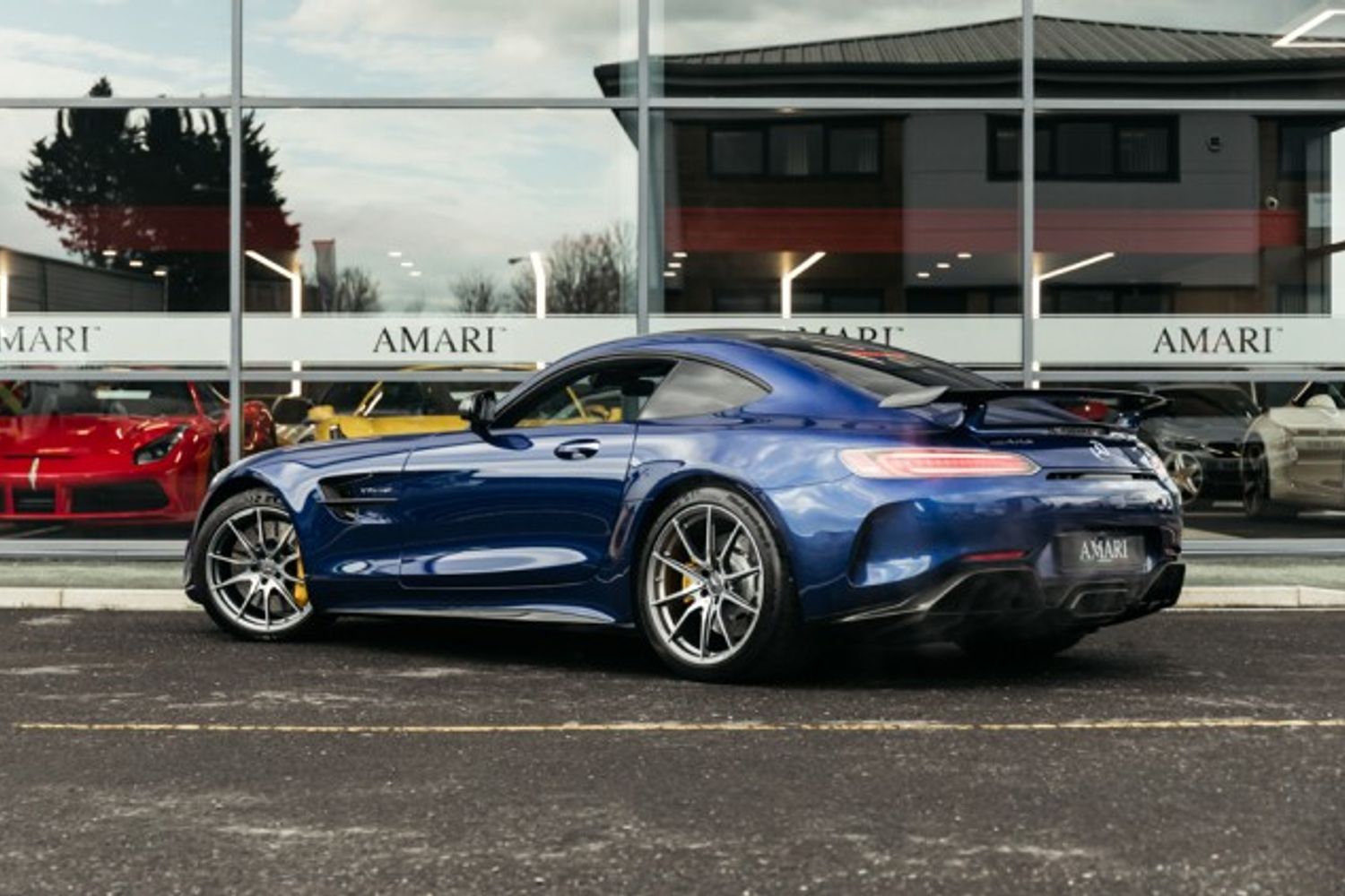 MERCEDES-BENZ AMG GT COUPE 4.0 AMG GT R PREMIUM 2DR AUTOMATIC