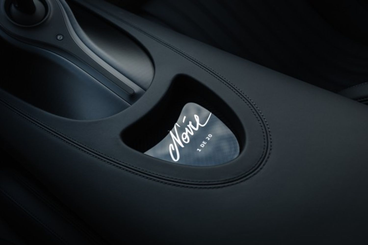 BUGATTI CHIRON SPORT Noire Edition