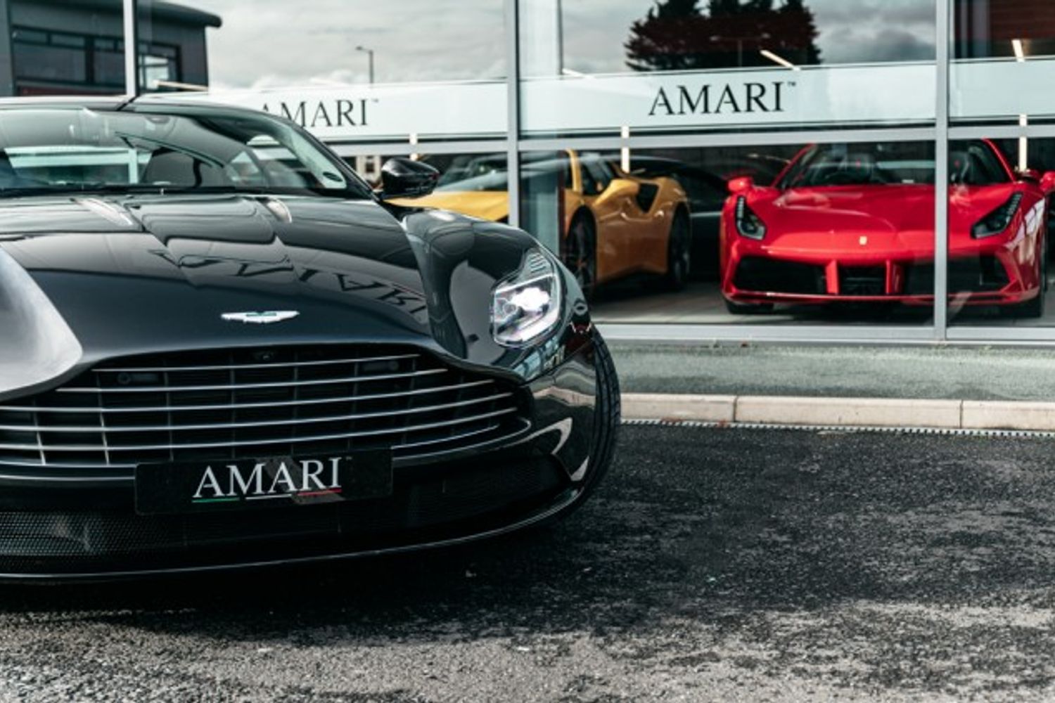 ASTON MARTIN DB11 COUPE 5.2 V12 2DR AUTOMATIC
