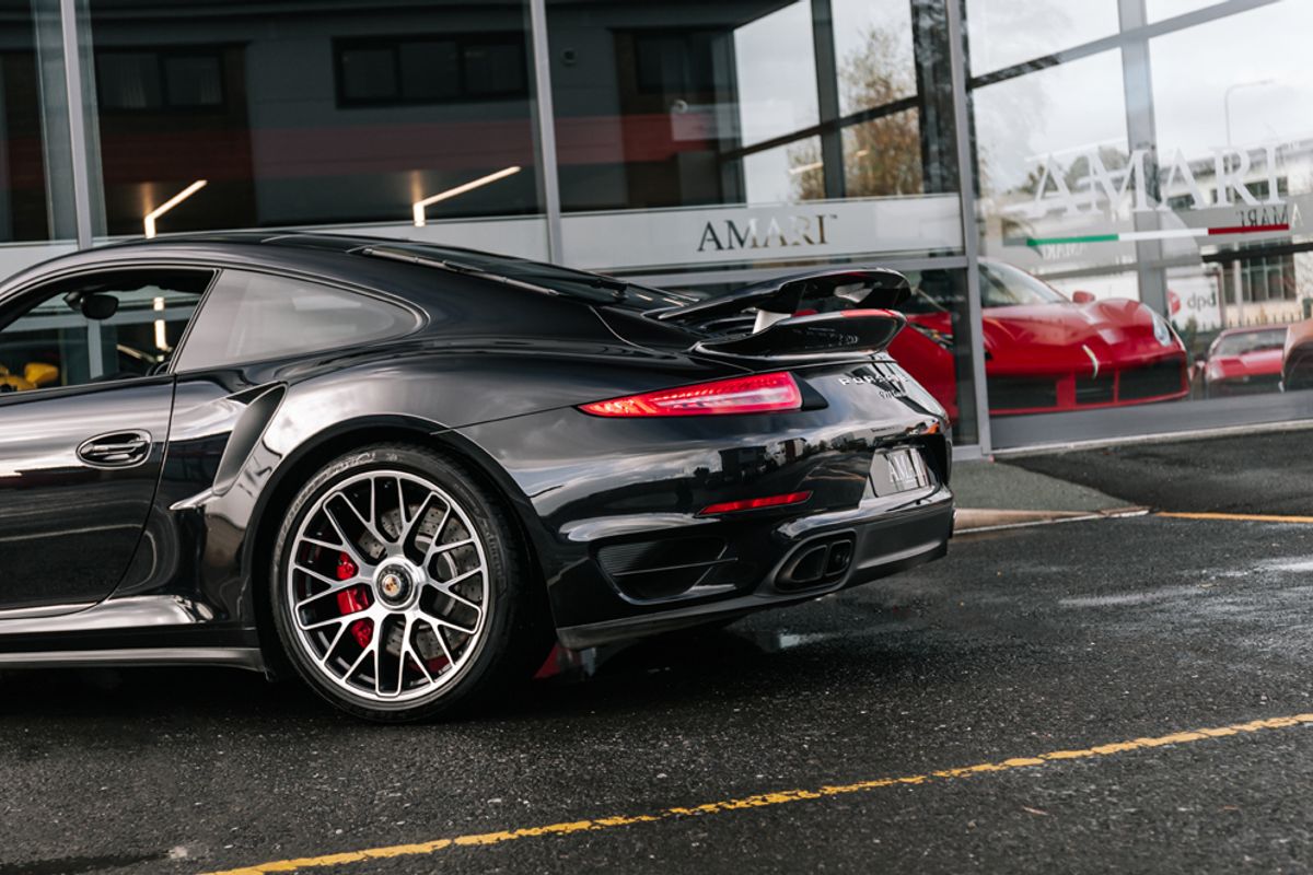 PORSCHE 911 COUPE 3.8 TURBO PDK 2DR SEMI AUTOMATIC