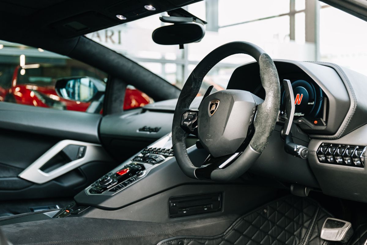 LAMBORGHINI AVENTADOR COUPE 6.5 LP 740-4 S 2DR SEMI AUTOMATIC