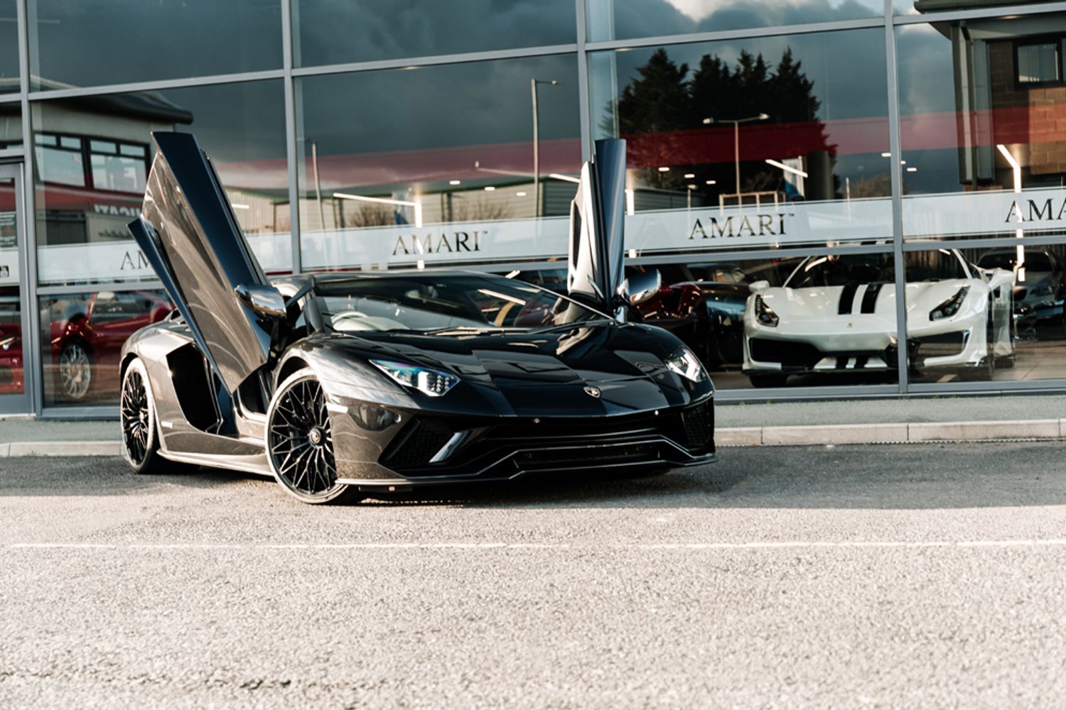 LAMBORGHINI AVENTADOR COUPE 6.5 LP 740-4 S 2DR SEMI AUTOMATIC