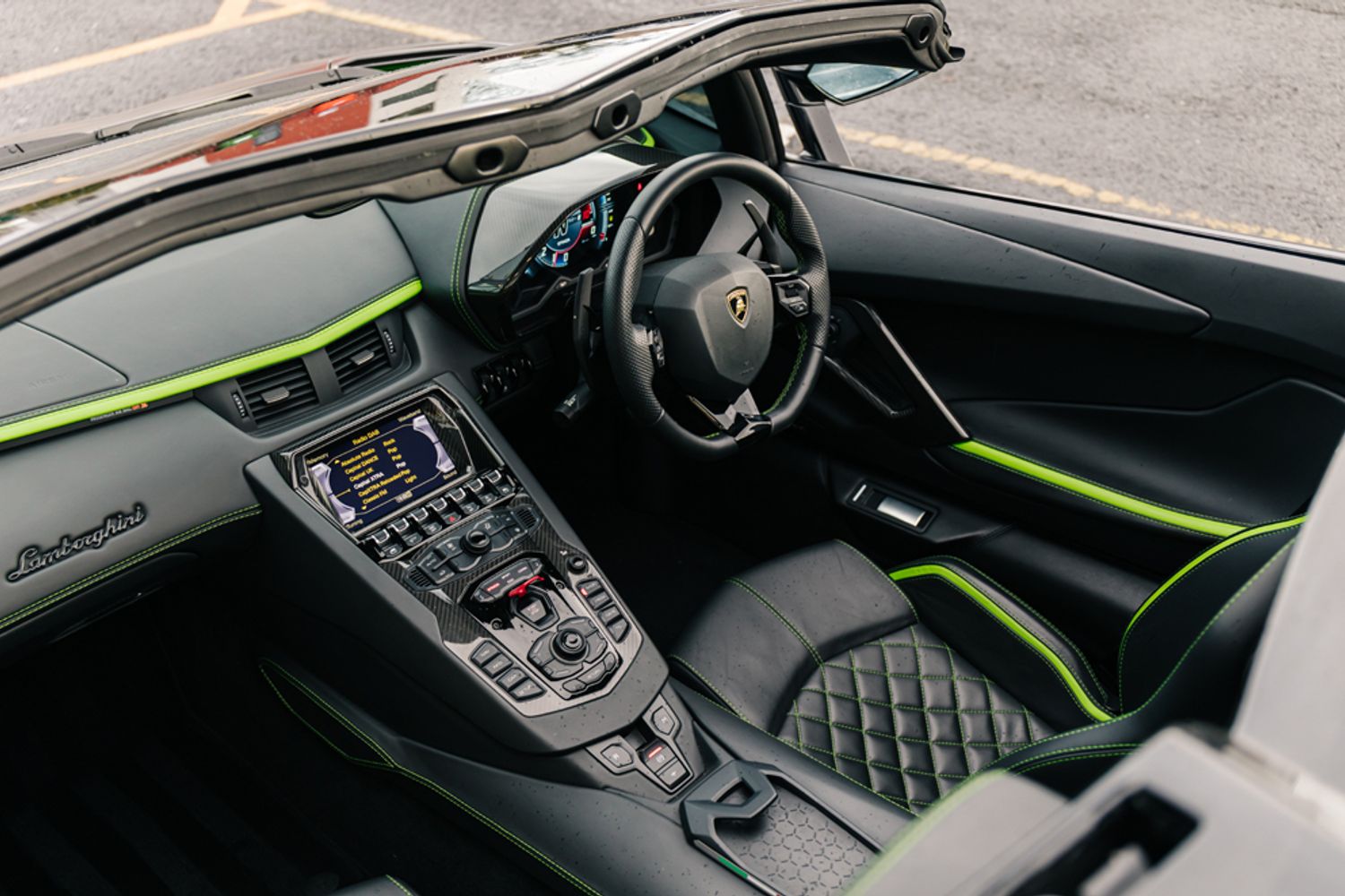 LAMBORGHINI AVENTADOR COUPE 6.5 V12 2DR SEMI AUTOMATIC