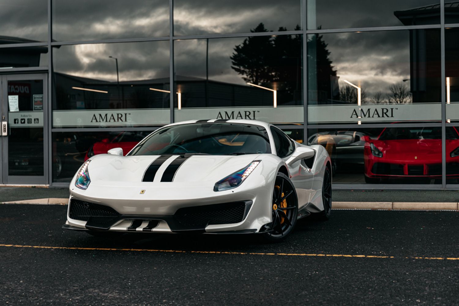 FERRARI 488 PISTA VS COUPE 3.9 VS 2DR SEMI AUTOMATIC