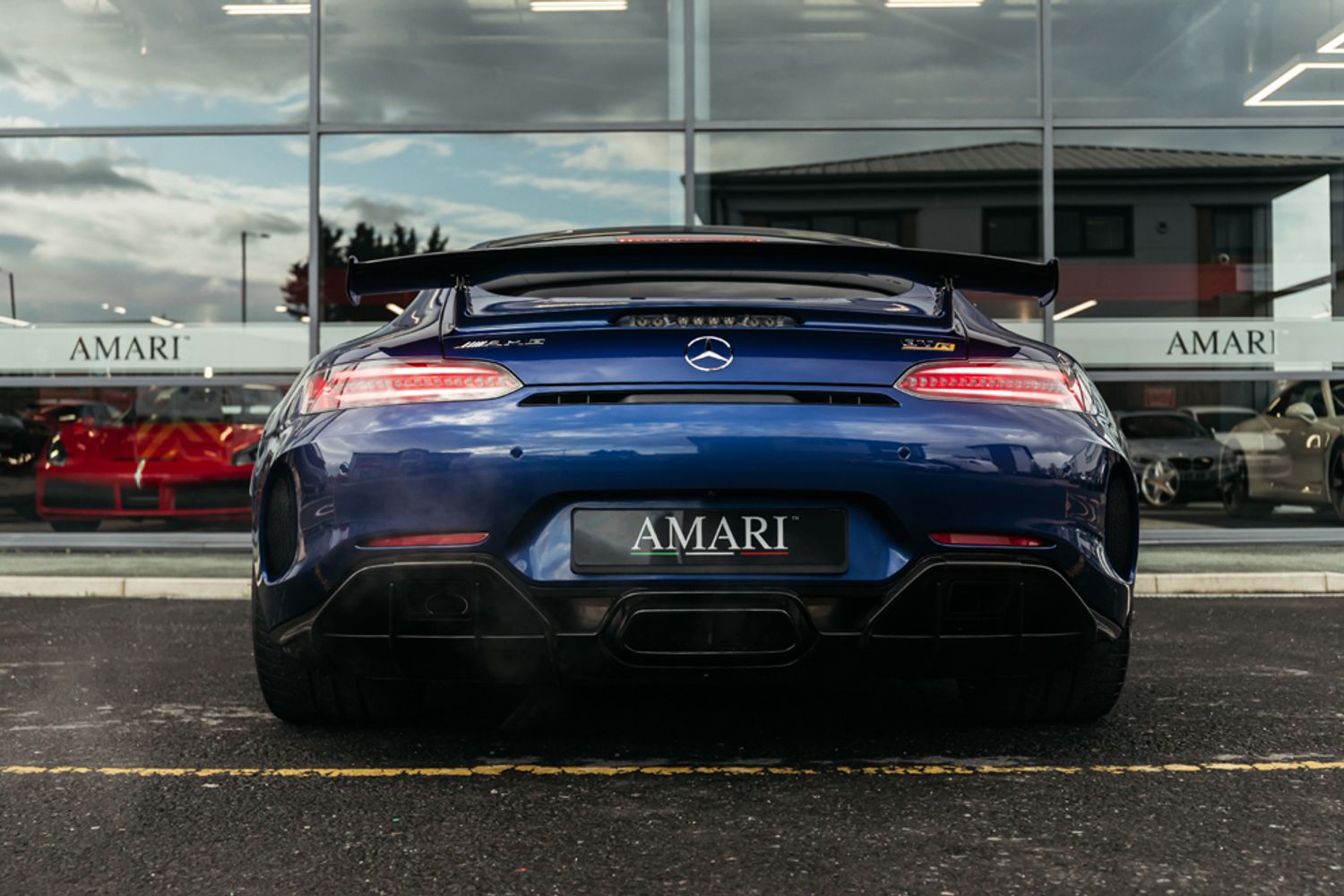 MERCEDES-BENZ AMG GT COUPE 4.0 AMG GT R PREMIUM 2DR AUTOMATIC