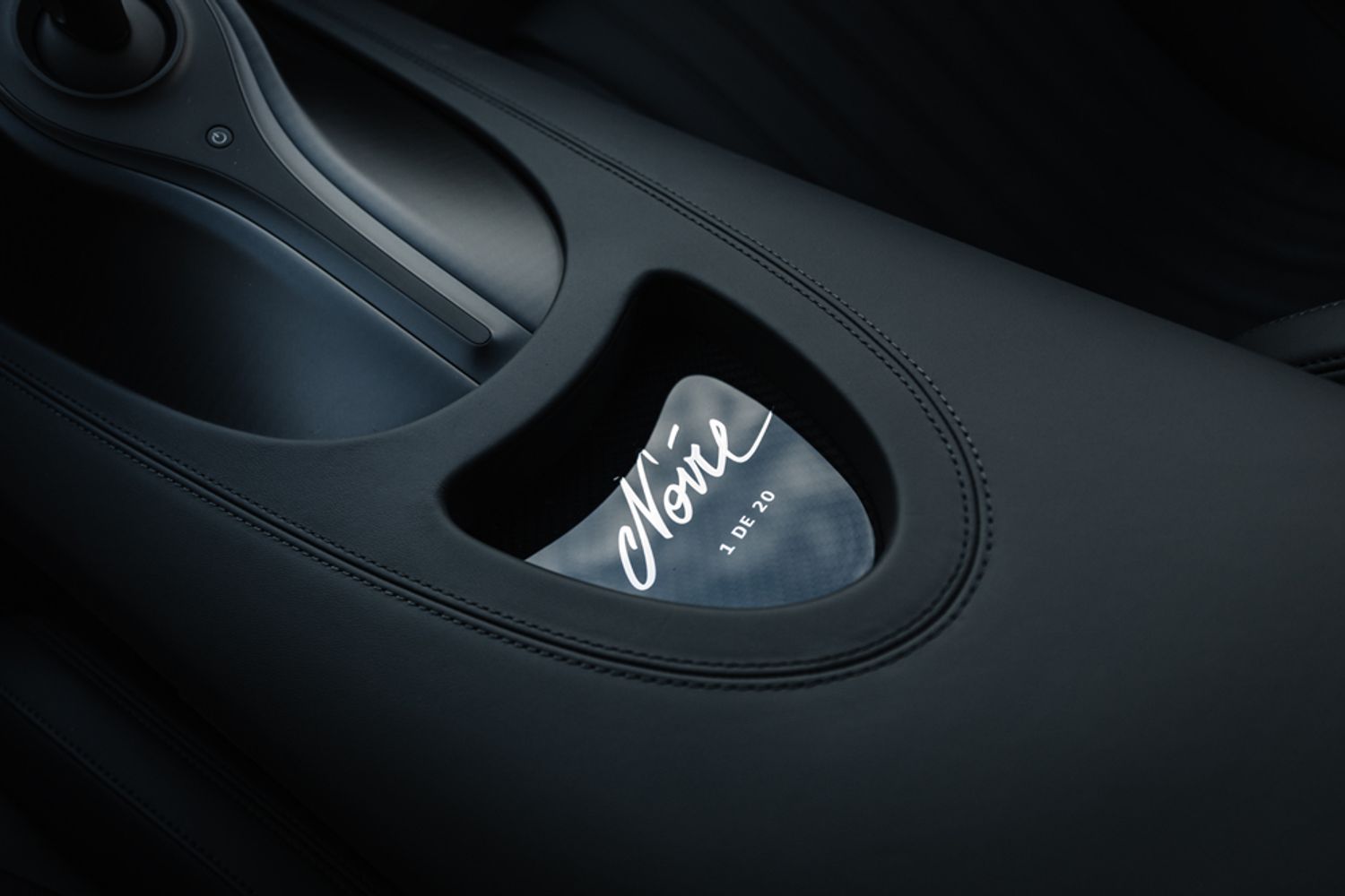BUGATTI CHIRON SPORT Noire Edition