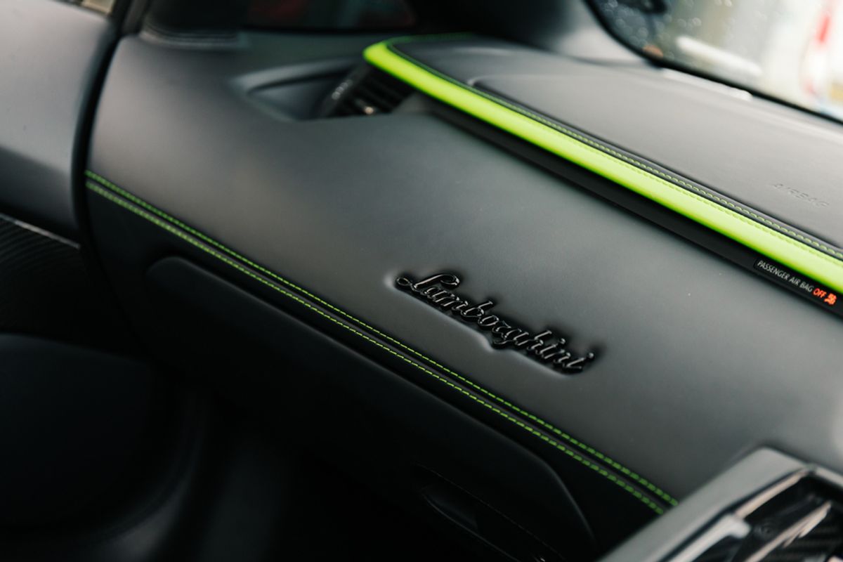 LAMBORGHINI AVENTADOR COUPE 6.5 V12 2DR SEMI AUTOMATIC