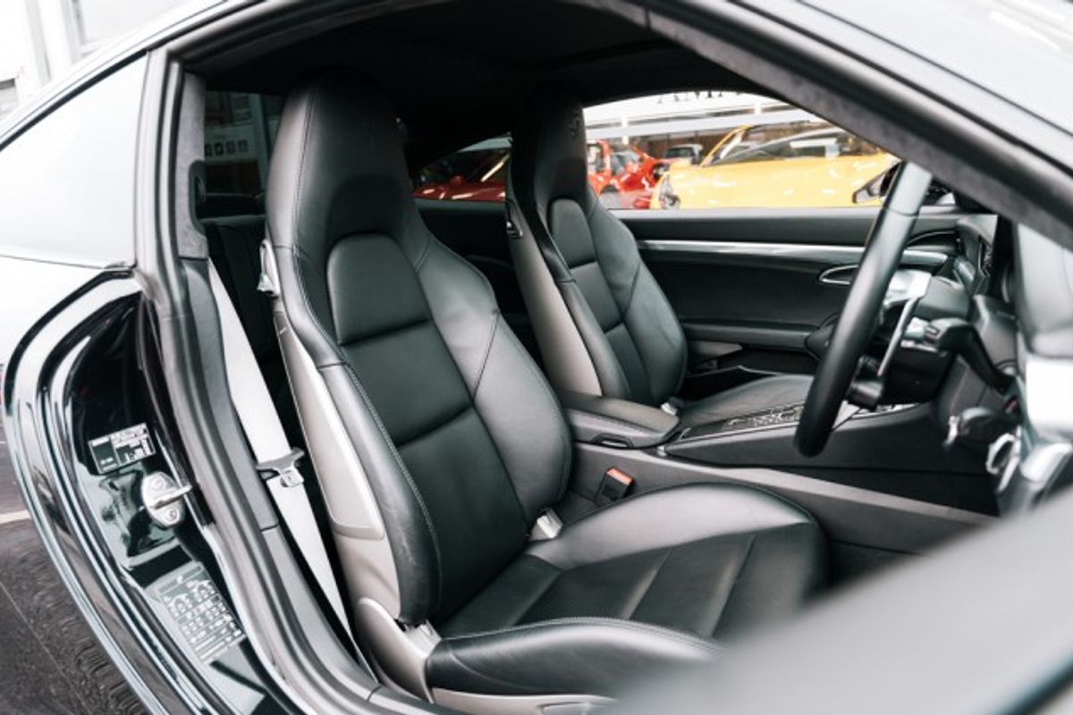 PORSCHE 911 COUPE 3.0 CARRERA S PDK 2DR SEMI AUTOMATIC