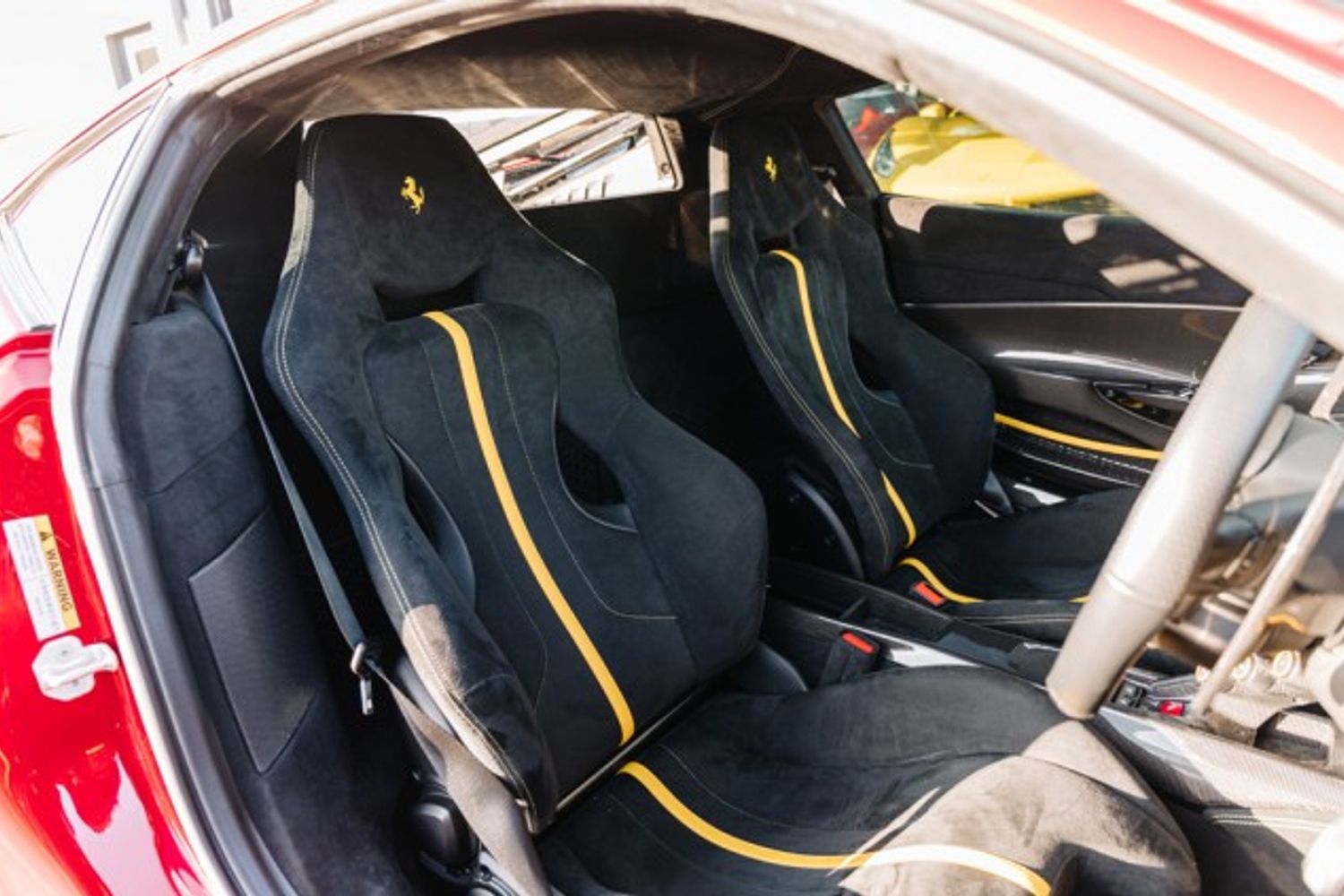 FERRARI 488 PISTA VS COUPE 3.9 VS 2DR SEMI AUTOMATIC