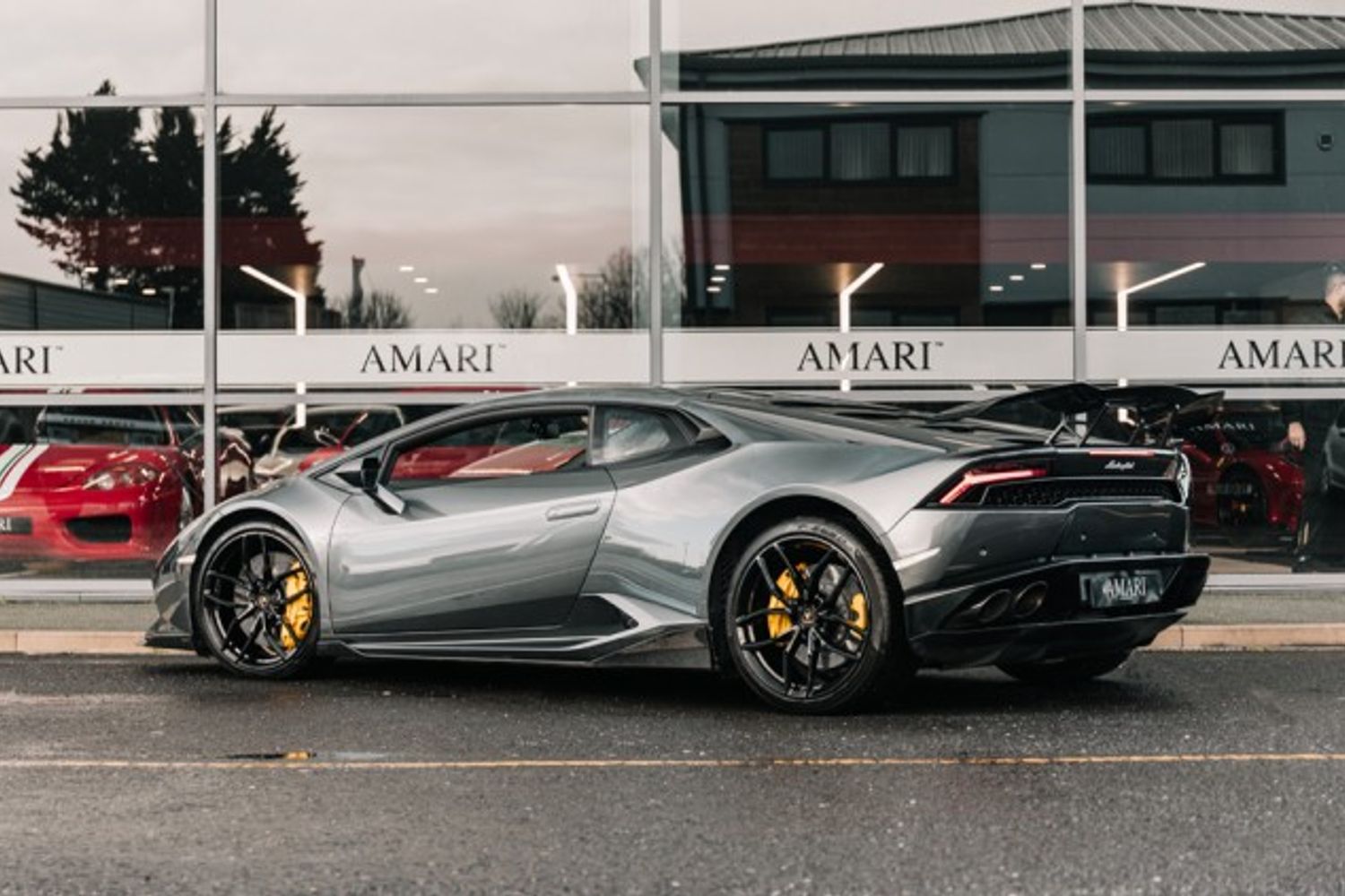 LAMBORGHINI HURACAN COUPE 5.2 LP 610-4 2DR SEMI AUTOMATIC