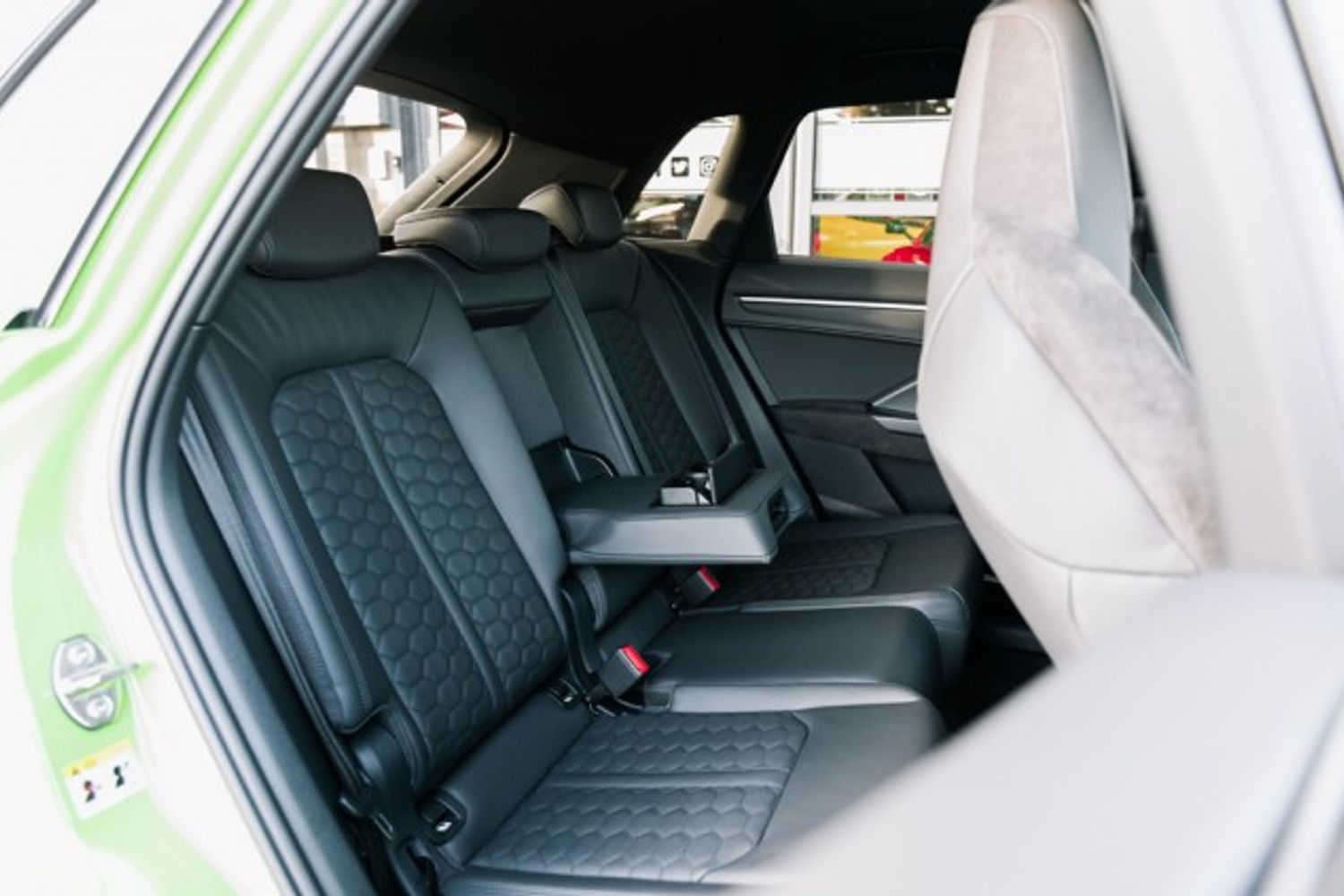 AUDI RS Q3 ESTATE 2.5 RS TFSI QUATTRO 5DR SEMI AUTOMATIC