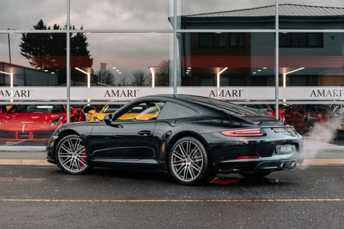 PORSCHE 911 COUPE 3.0 CARRERA S PDK 2DR SEMI AUTOMATIC