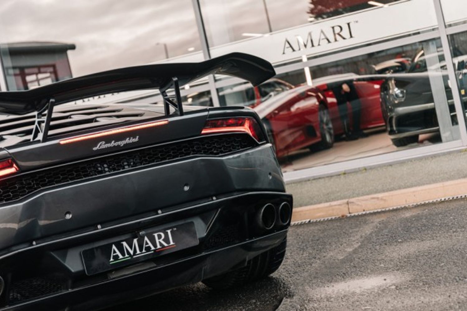 LAMBORGHINI HURACAN COUPE 5.2 LP 610-4 2DR SEMI AUTOMATIC