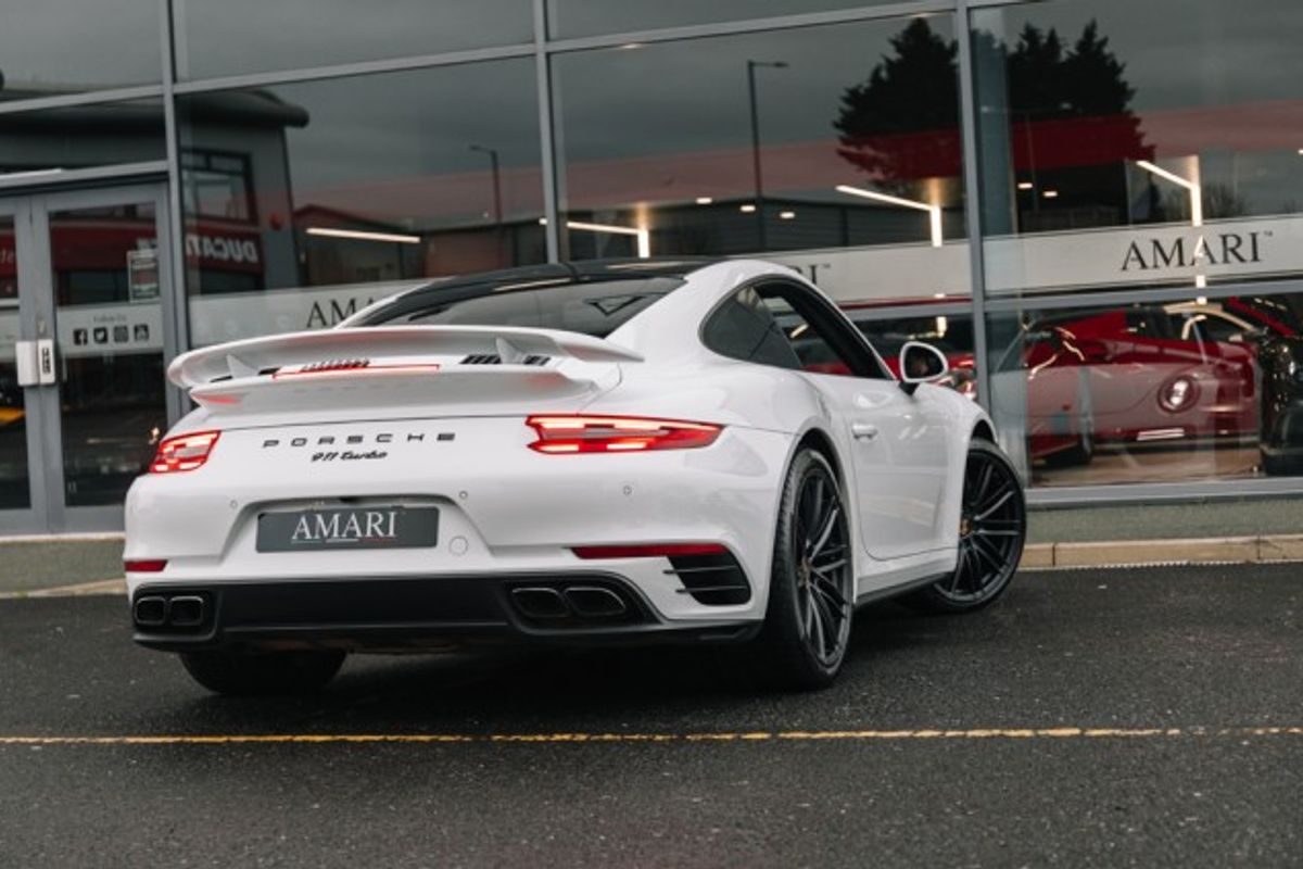 PORSCHE 911 COUPE 3.8 TURBO PDK 2DR SEMI AUTOMATIC