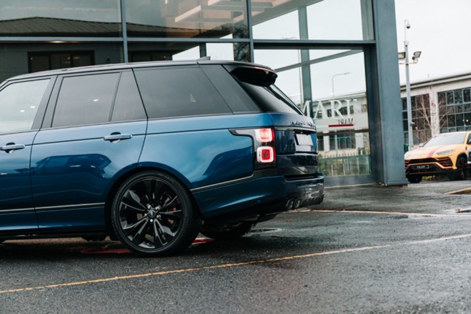 LAND ROVER RANGE ROVER ESTATE 5.0 V8 SVAUTOBIOGRAPHY DYNAMIC 5DR AUTOMATIC