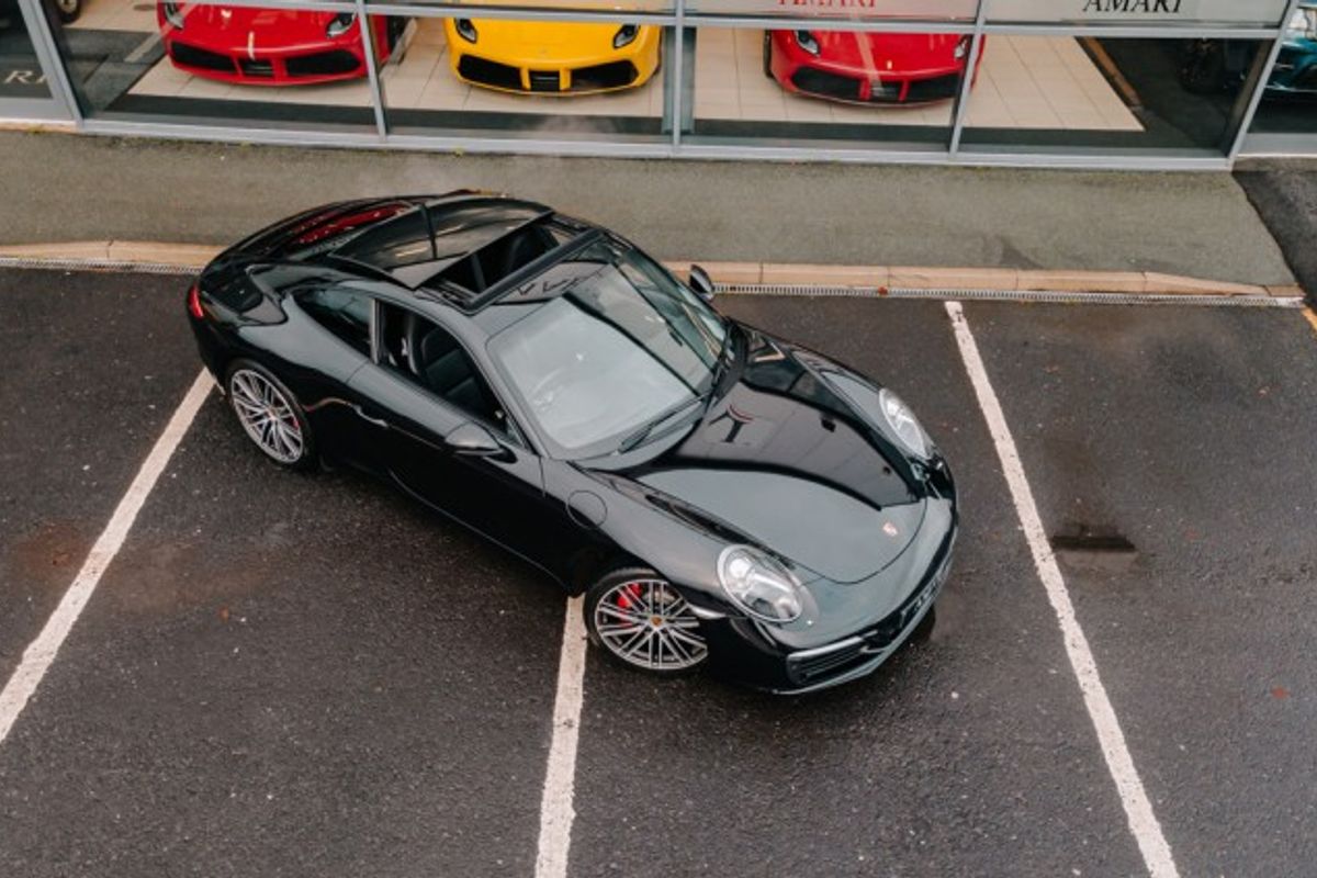 PORSCHE 911 COUPE 3.0 CARRERA S PDK 2DR SEMI AUTOMATIC