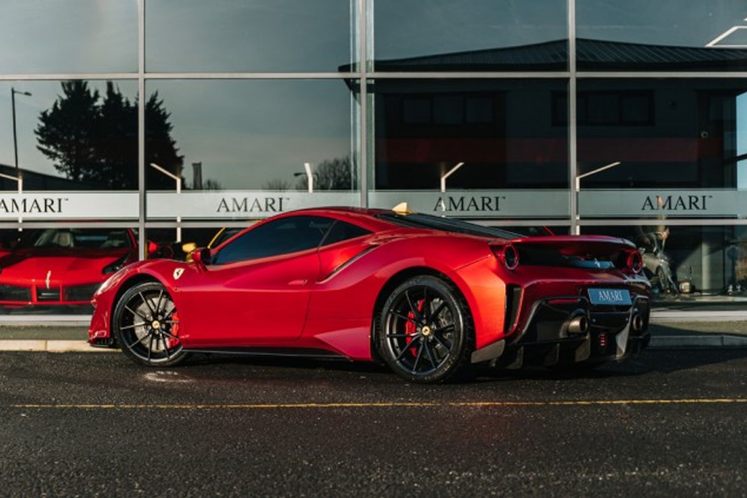 FERRARI 488 PISTA VS COUPE 3.9 VS 2DR SEMI AUTOMATIC