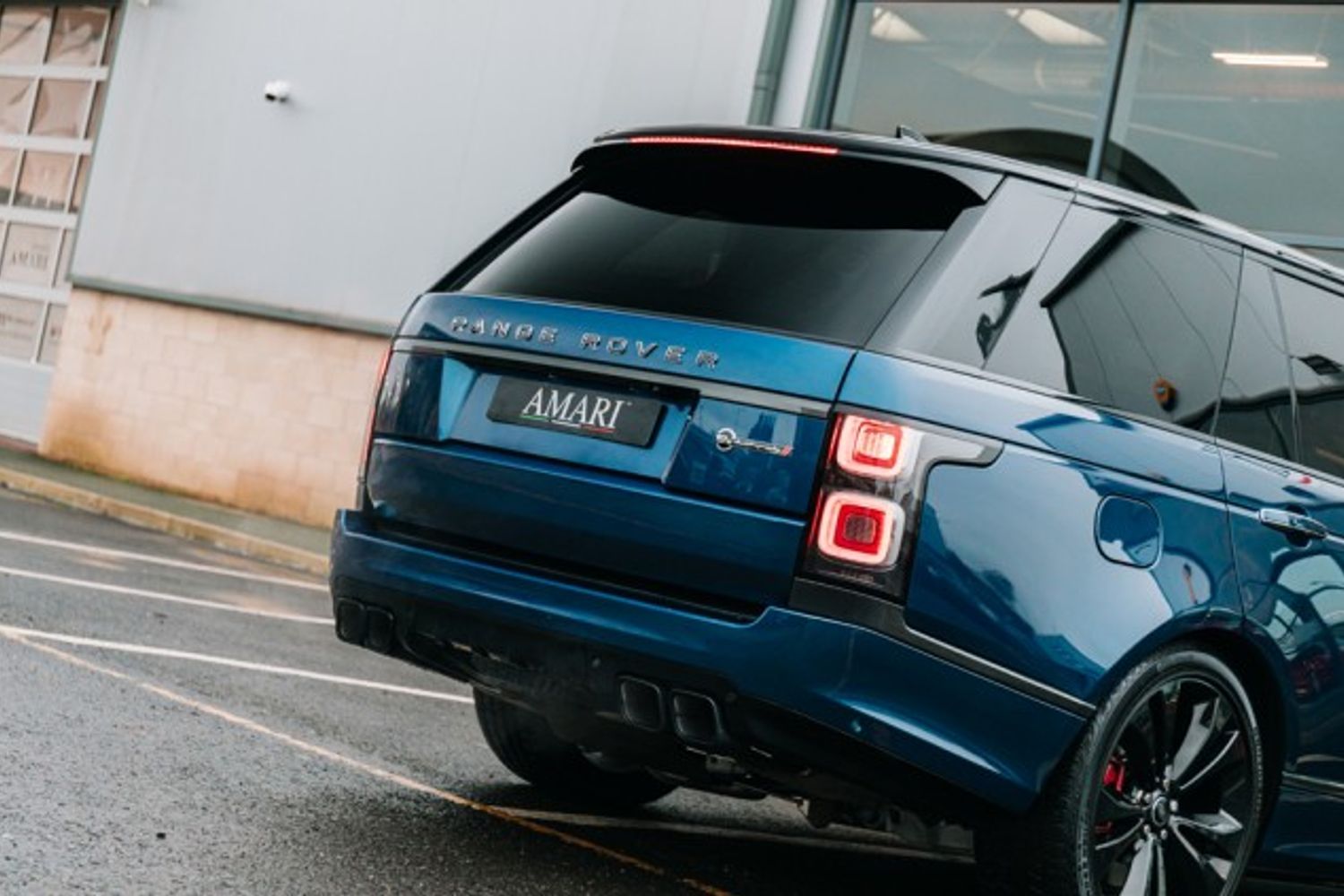 LAND ROVER RANGE ROVER ESTATE 5.0 V8 SVAUTOBIOGRAPHY DYNAMIC 5DR AUTOMATIC