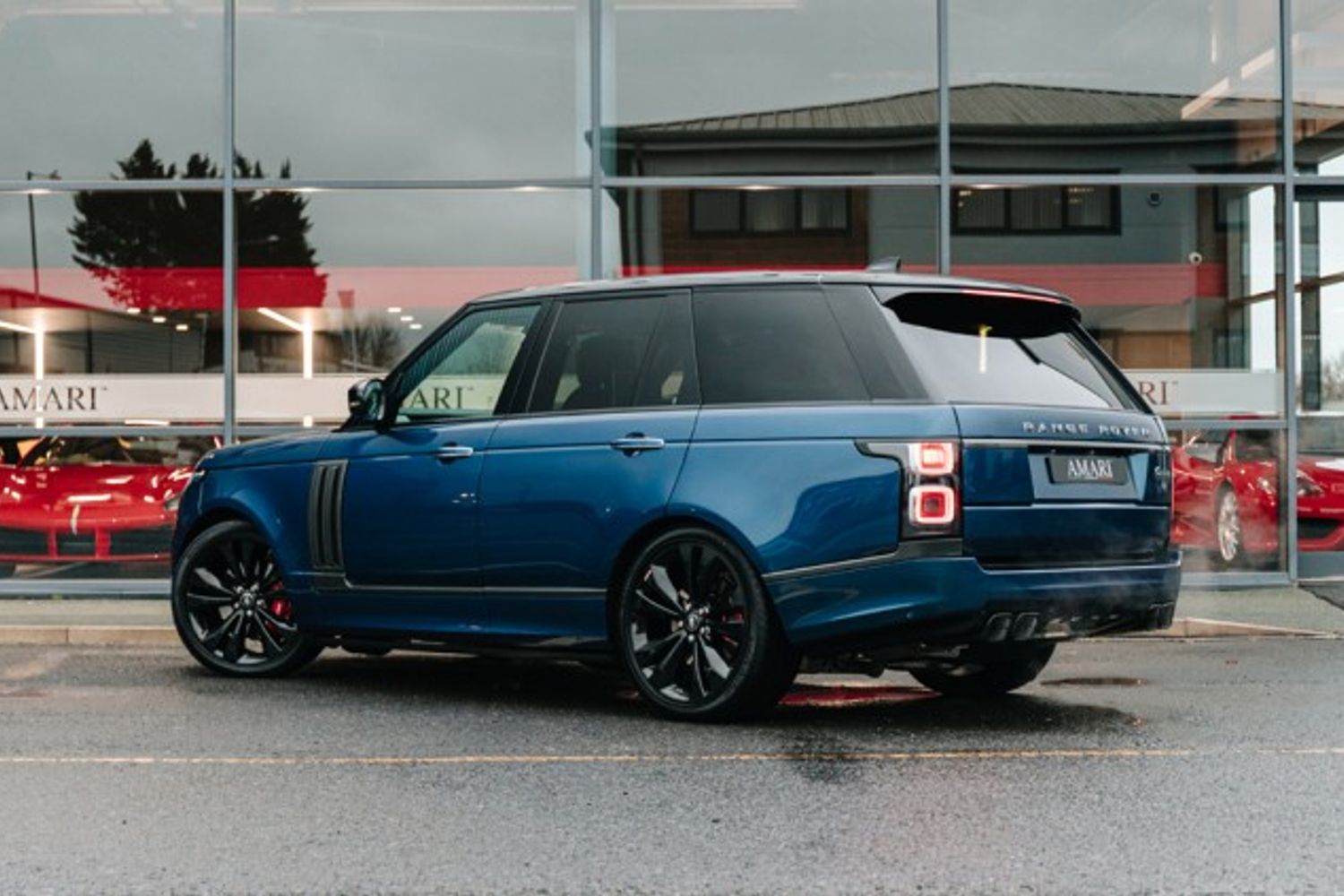 LAND ROVER RANGE ROVER ESTATE 5.0 V8 SVAUTOBIOGRAPHY DYNAMIC 5DR AUTOMATIC