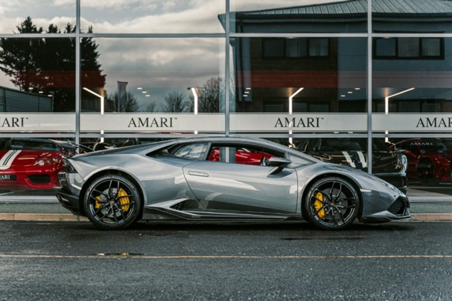 LAMBORGHINI HURACAN COUPE 5.2 LP 610-4 2DR SEMI AUTOMATIC