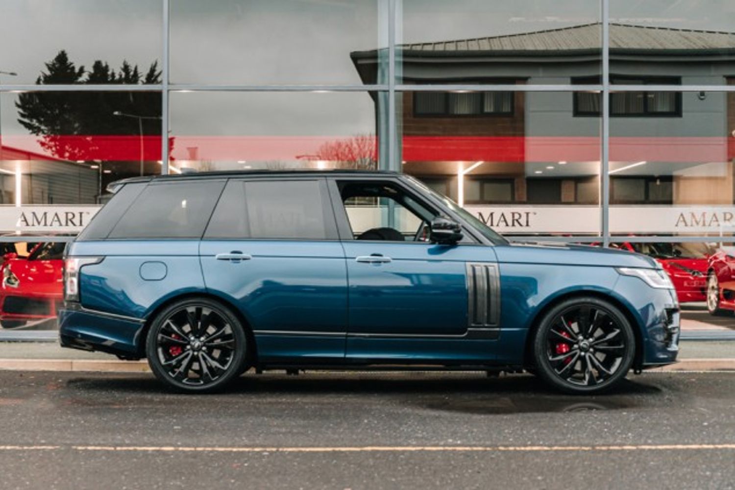 LAND ROVER RANGE ROVER ESTATE 5.0 V8 SVAUTOBIOGRAPHY DYNAMIC 5DR AUTOMATIC