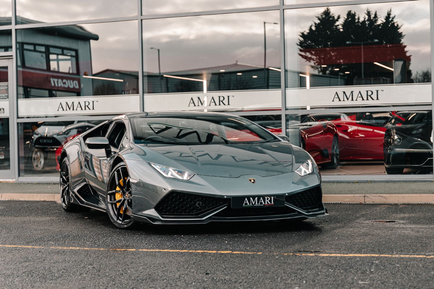 LAMBORGHINI HURACAN COUPE 5.2 LP 610-4 2DR SEMI AUTOMATIC