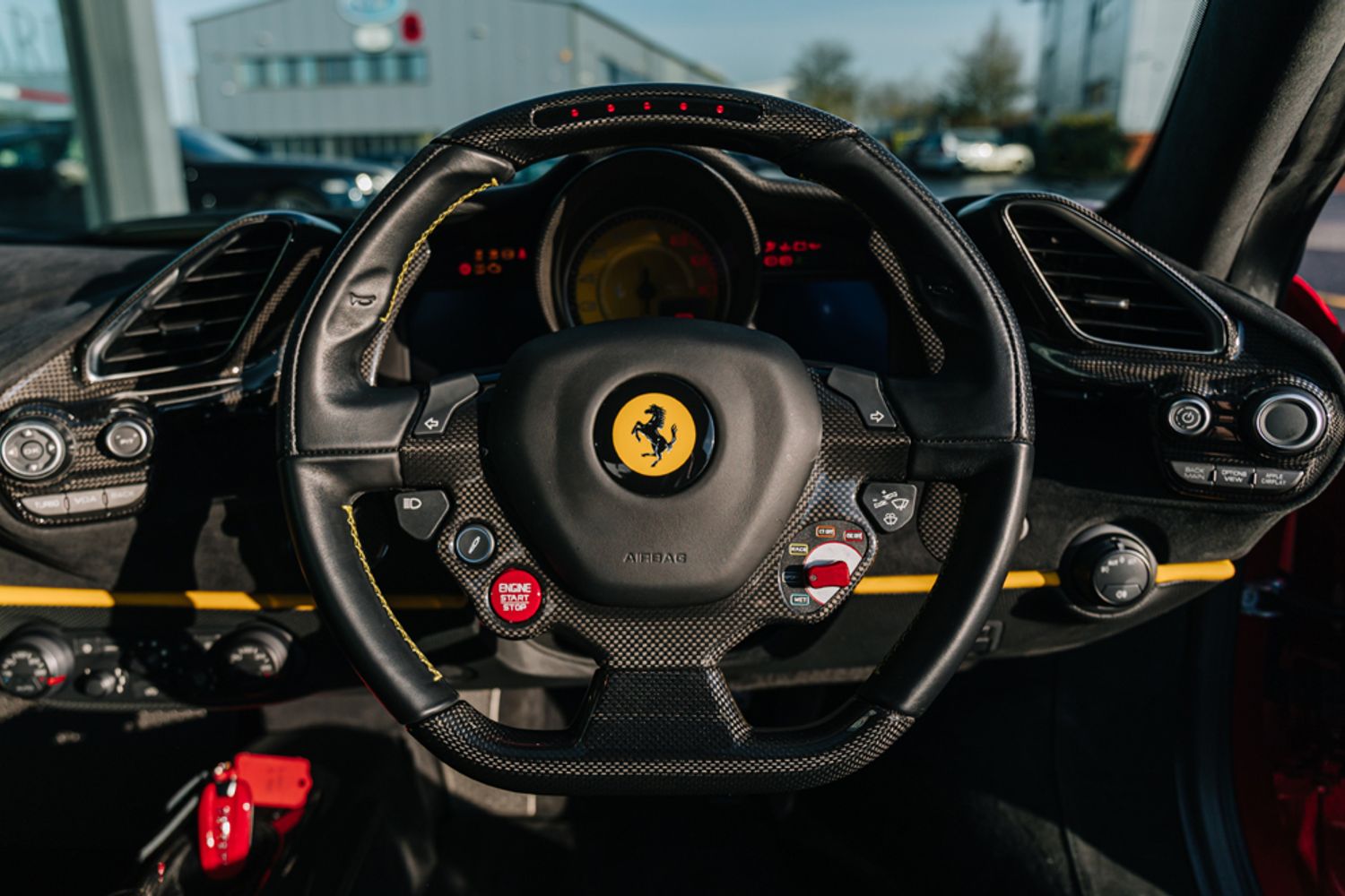 FERRARI 488 PISTA VS COUPE 3.9 VS 2DR SEMI AUTOMATIC