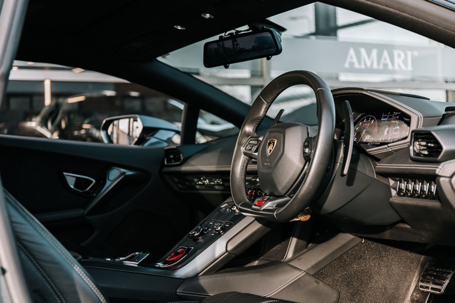LAMBORGHINI HURACAN COUPE 5.2 LP 610-4 2DR SEMI AUTOMATIC