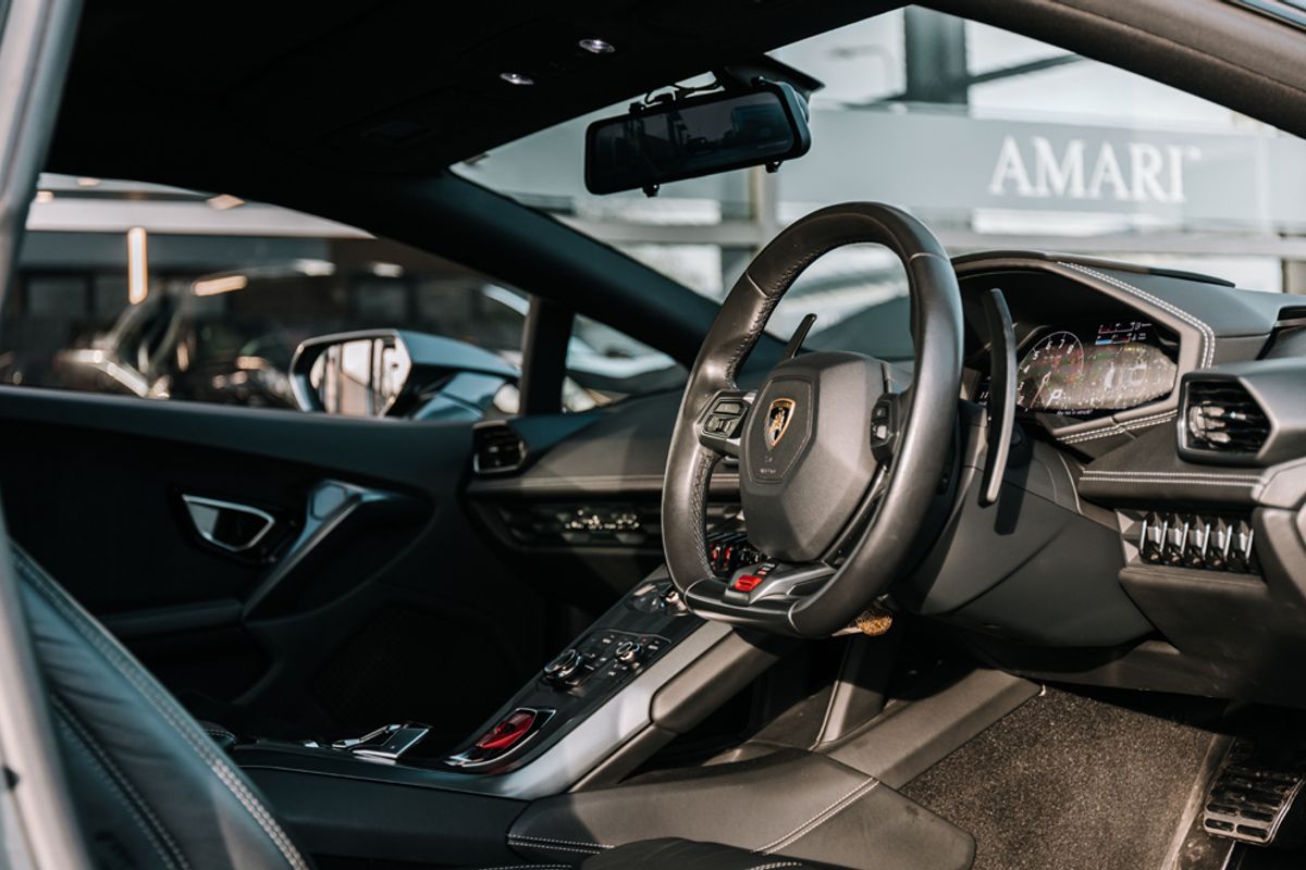 LAMBORGHINI HURACAN COUPE 5.2 LP 610-4 2DR SEMI AUTOMATIC