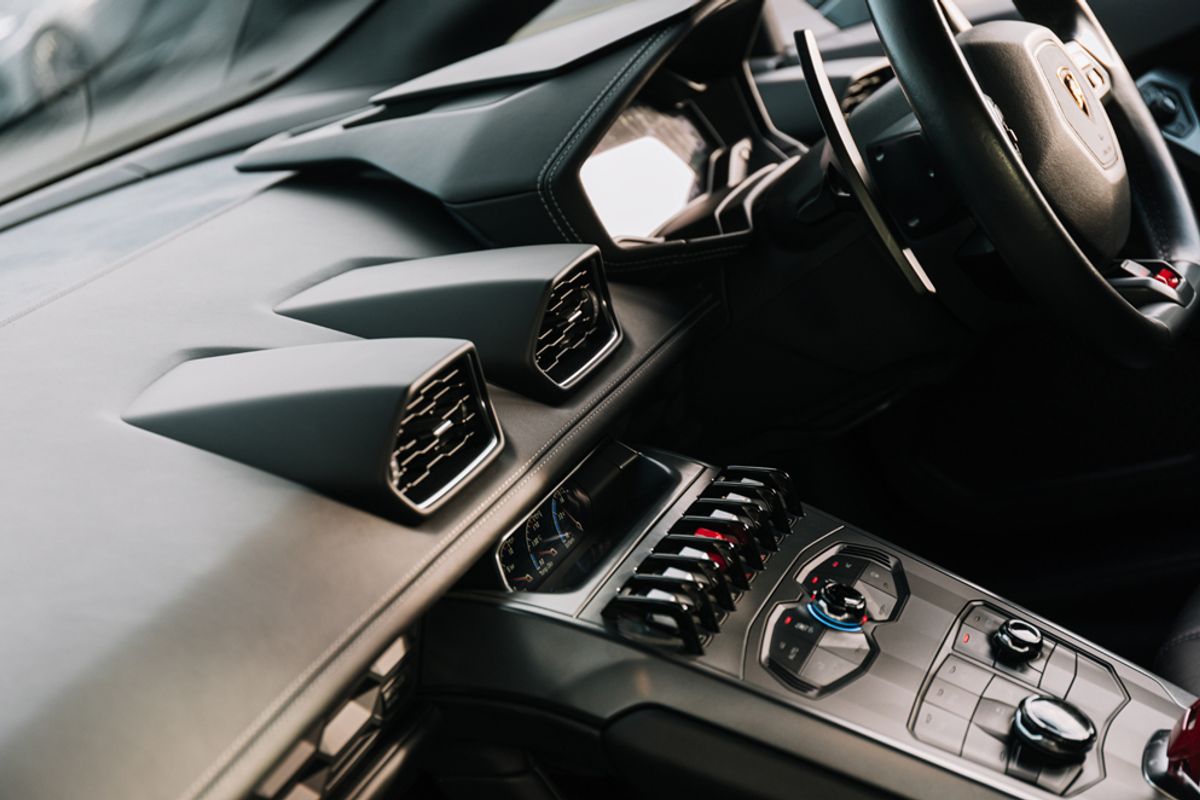 LAMBORGHINI HURACAN COUPE 5.2 LP 610-4 2DR SEMI AUTOMATIC