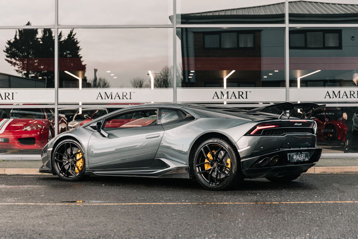 LAMBORGHINI HURACAN COUPE 5.2 LP 610-4 2DR SEMI AUTOMATIC