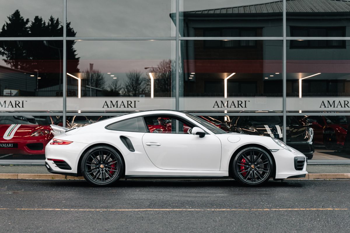 PORSCHE 911 COUPE 3.8 TURBO PDK 2DR SEMI AUTOMATIC