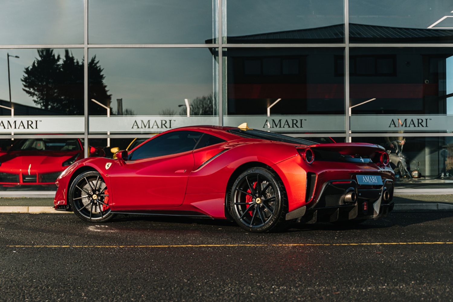 FERRARI 488 PISTA VS COUPE 3.9 VS 2DR SEMI AUTOMATIC