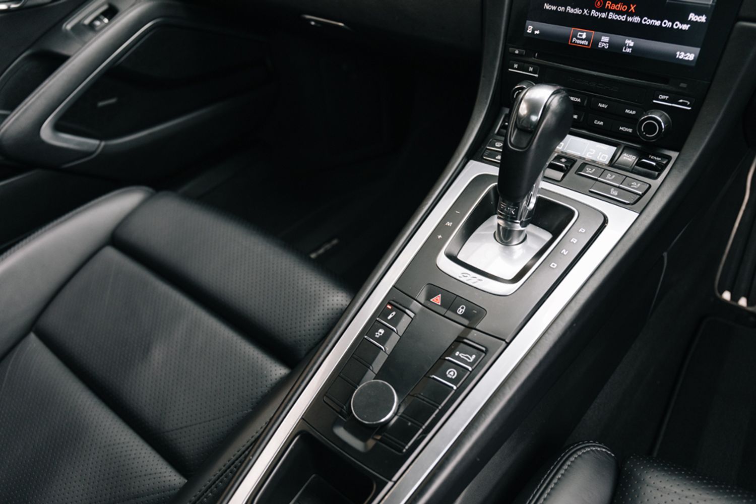 PORSCHE 911 COUPE 3.8 TURBO PDK 2DR SEMI AUTOMATIC