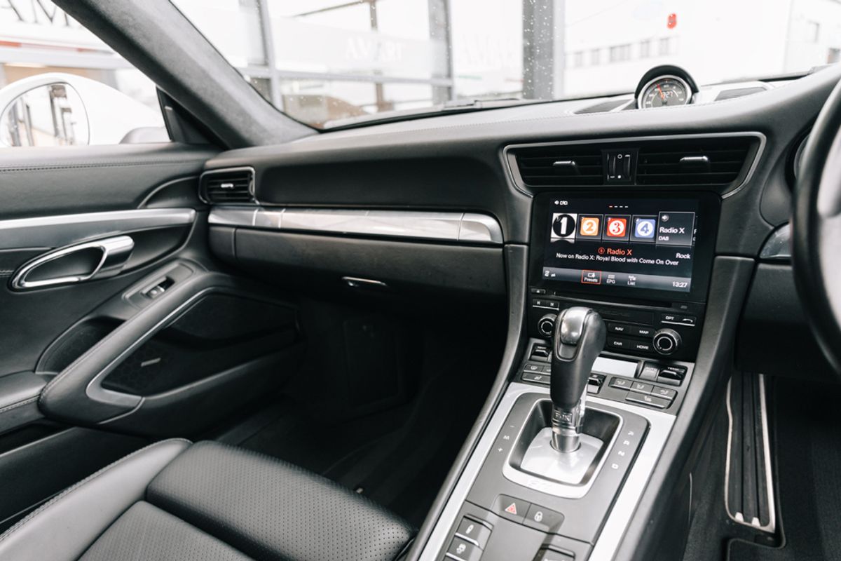 PORSCHE 911 COUPE 3.8 TURBO PDK 2DR SEMI AUTOMATIC