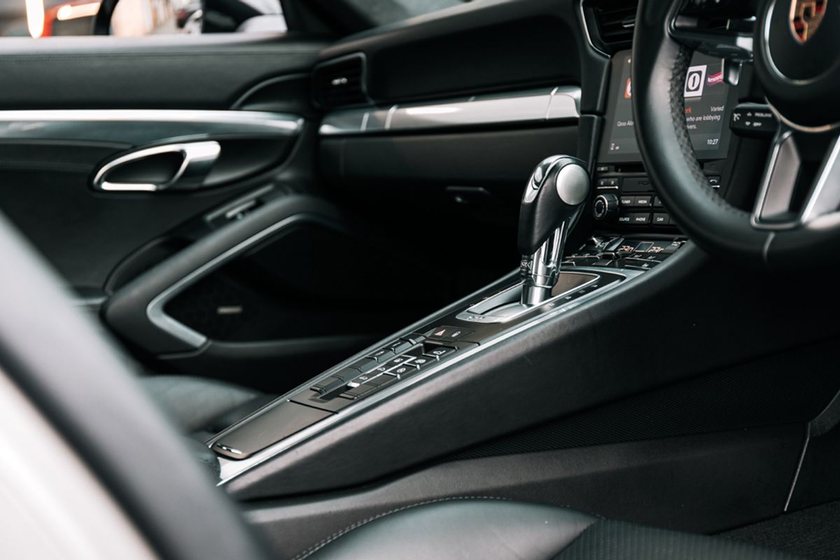 PORSCHE 911 COUPE 3.0 CARRERA S PDK 2DR SEMI AUTOMATIC
