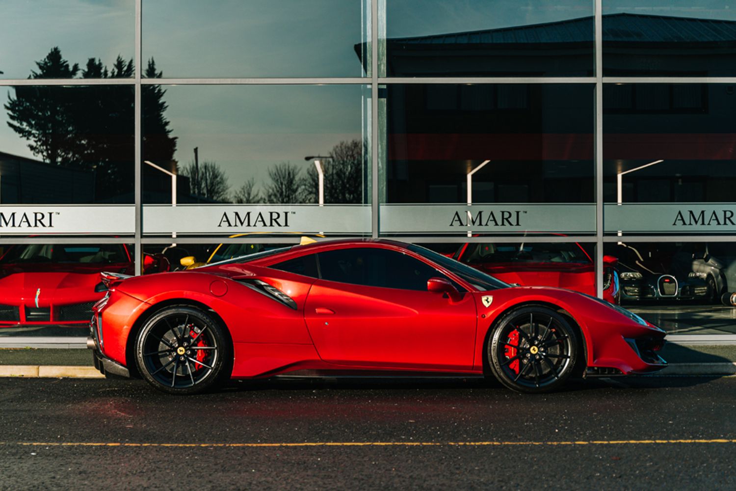 FERRARI 488 PISTA VS COUPE 3.9 VS 2DR SEMI AUTOMATIC