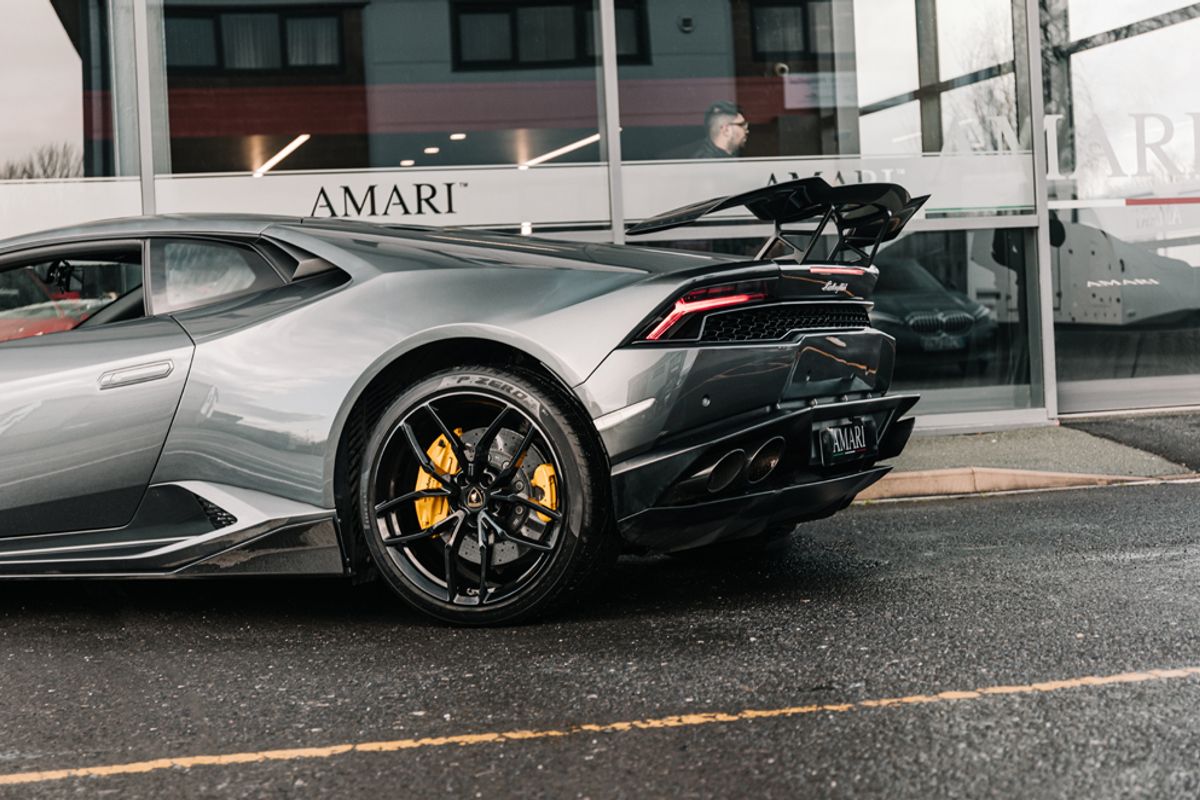 LAMBORGHINI HURACAN COUPE 5.2 LP 610-4 2DR SEMI AUTOMATIC