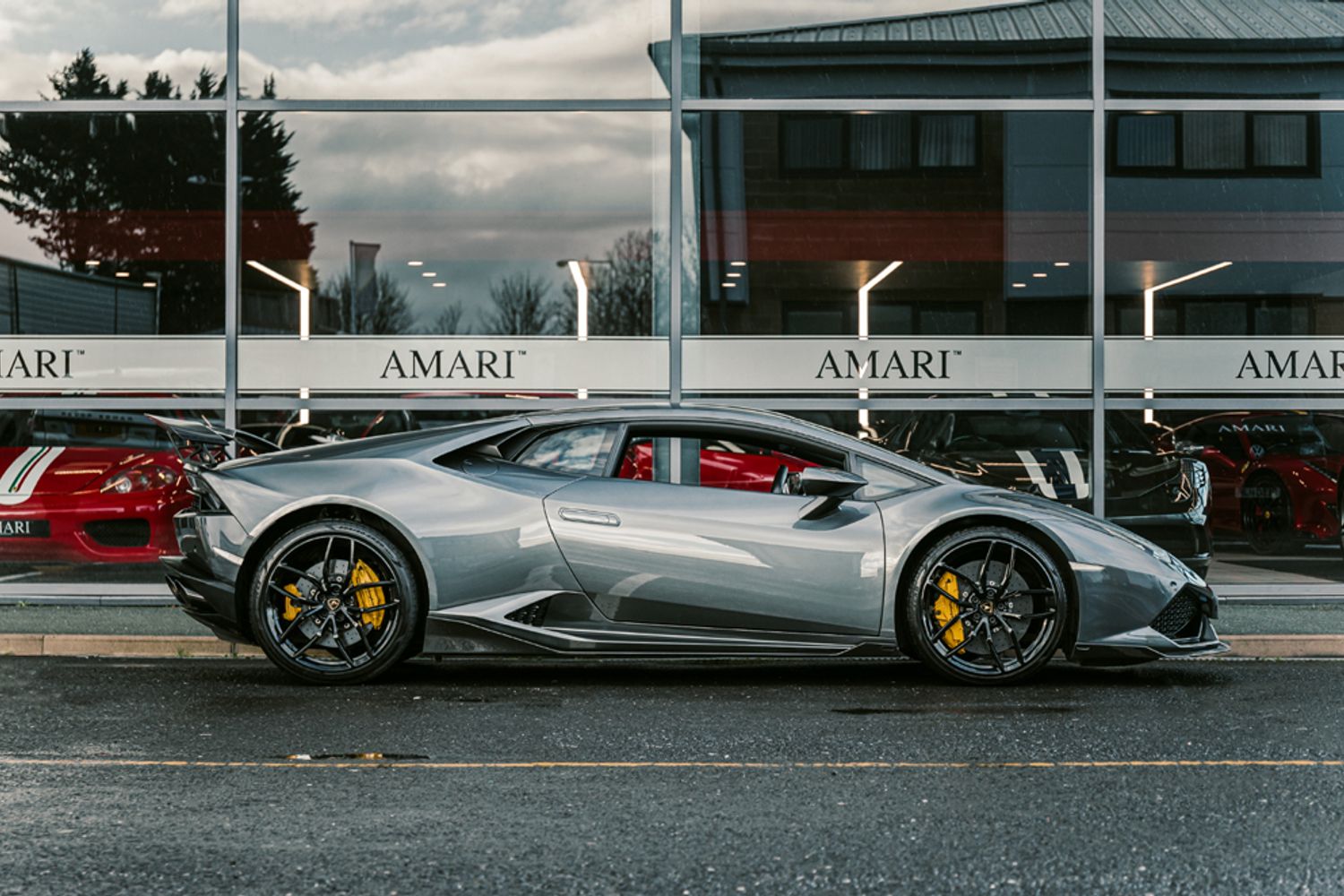 LAMBORGHINI HURACAN COUPE 5.2 LP 610-4 2DR SEMI AUTOMATIC