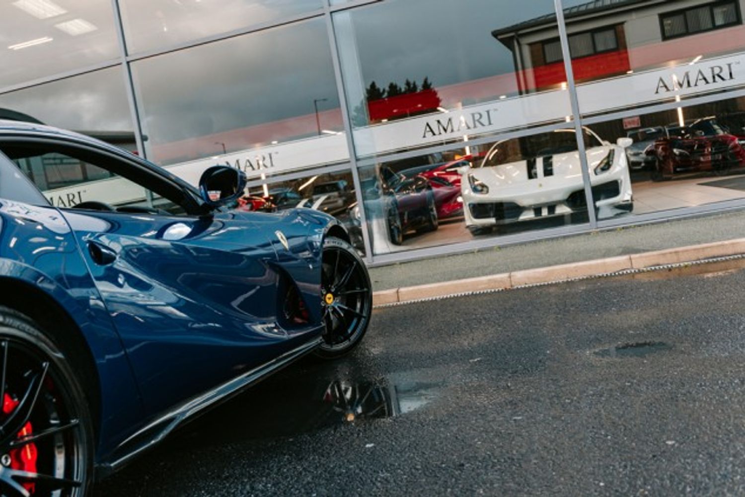 FERRARI 812 SUPERFAST COUPE 6.5 BCE 2DR SEMI AUTOMATIC