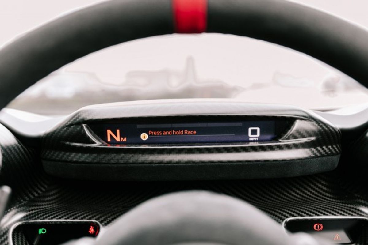 MCLAREN SENNA V8 SSG COUPE 4.0 V8 SSG 2DR SEMI AUTOMATIC