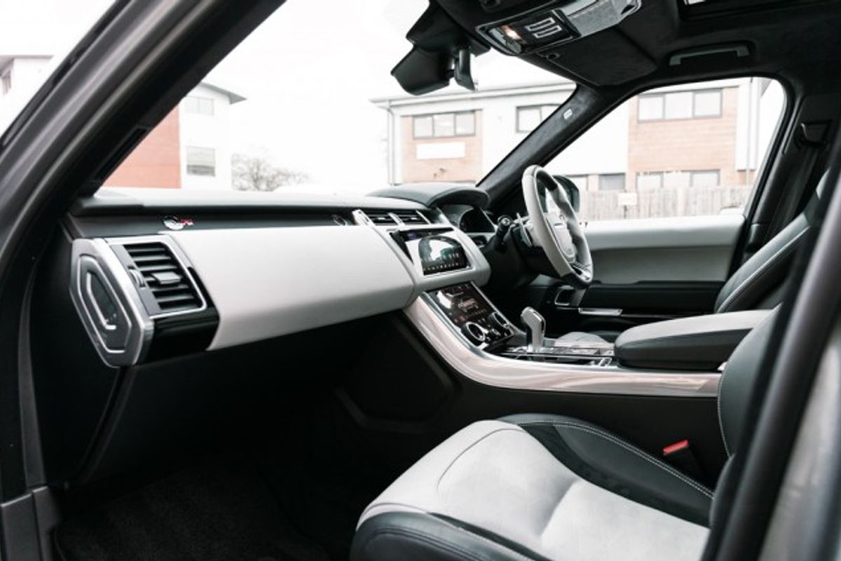 LAND ROVER RANGE ROVER SPORT ESTATE 5.0 V8 SVR 5DR AUTOMATIC