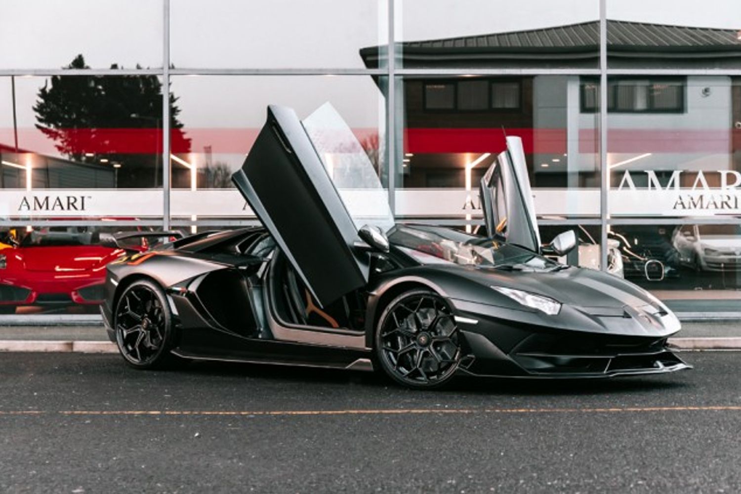 LAMBORGHINI AVENTADOR COUPE 6.5 LP 770-4 SVJ 2DR SEMI AUTOMATIC