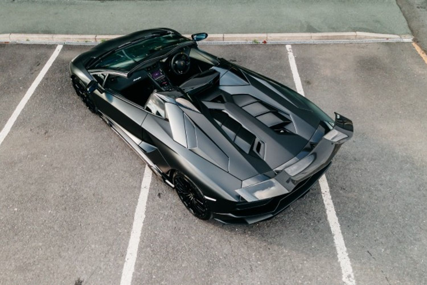 LAMBORGHINI AVENTADOR CONVERTIBLE 6.5 LP 740-4 S ROADSTER 2DR SEMI AUTOMATIC
