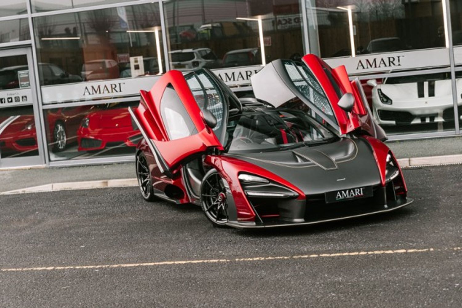 MCLAREN SENNA V8 SSG COUPE 4.0 V8 SSG 2DR SEMI AUTOMATIC