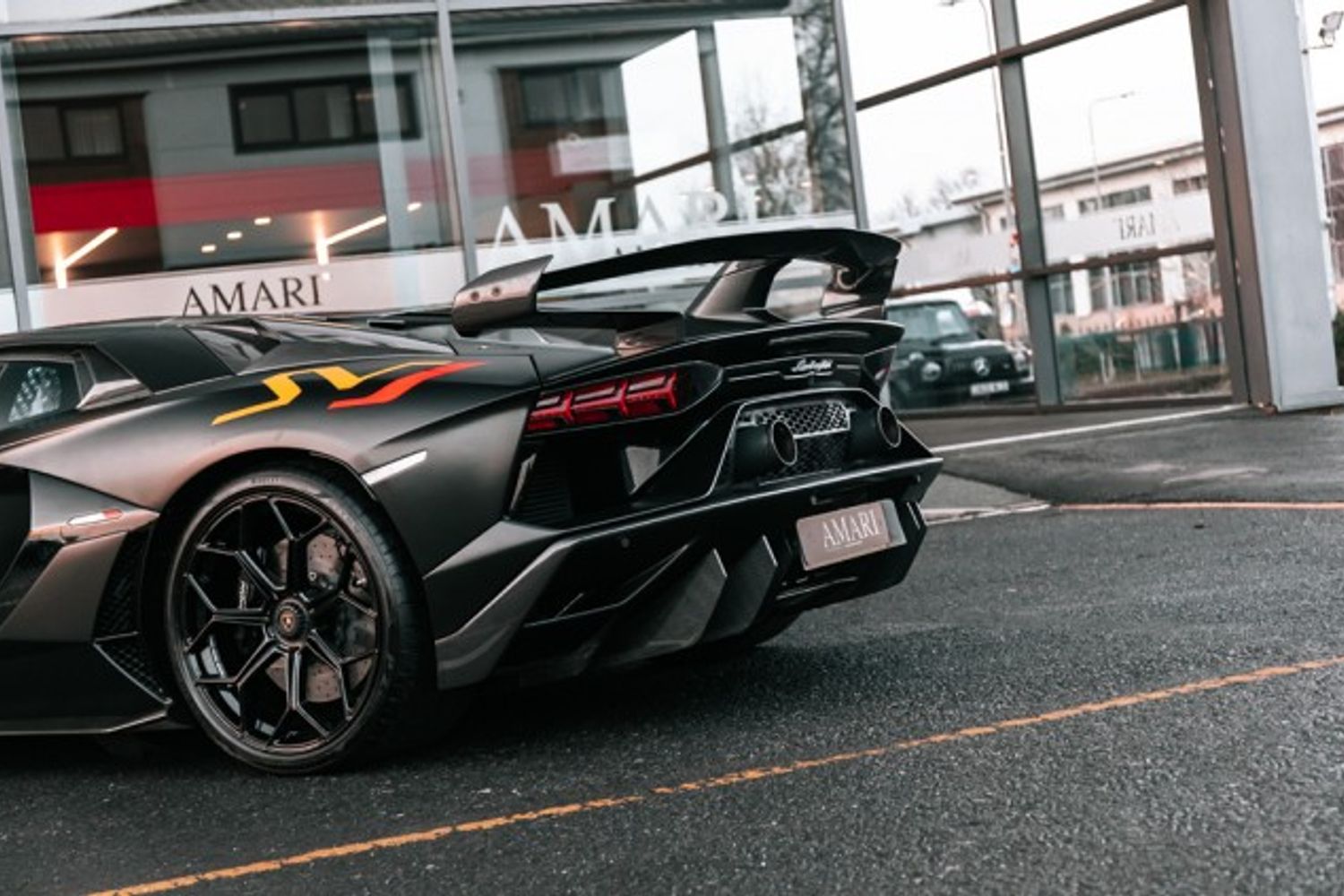 LAMBORGHINI AVENTADOR COUPE 6.5 LP 770-4 SVJ 2DR SEMI AUTOMATIC