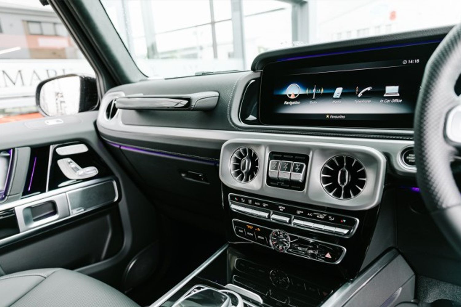 MERCEDES-BENZ G CLASS ESTATE 4.0 AMG G 63 4MATIC 5DR AUTOMATIC